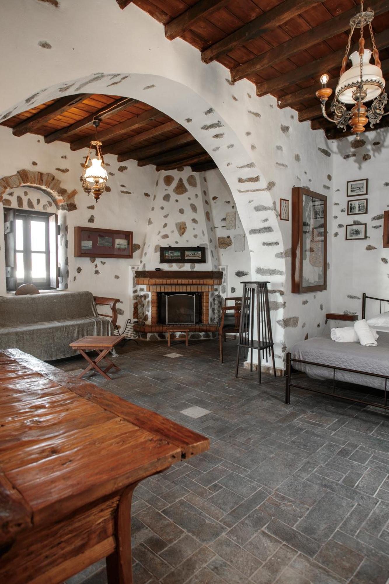 Glinado Naxos Themed House "Castle Halaros" View 17Th Century 빌라 외부 사진