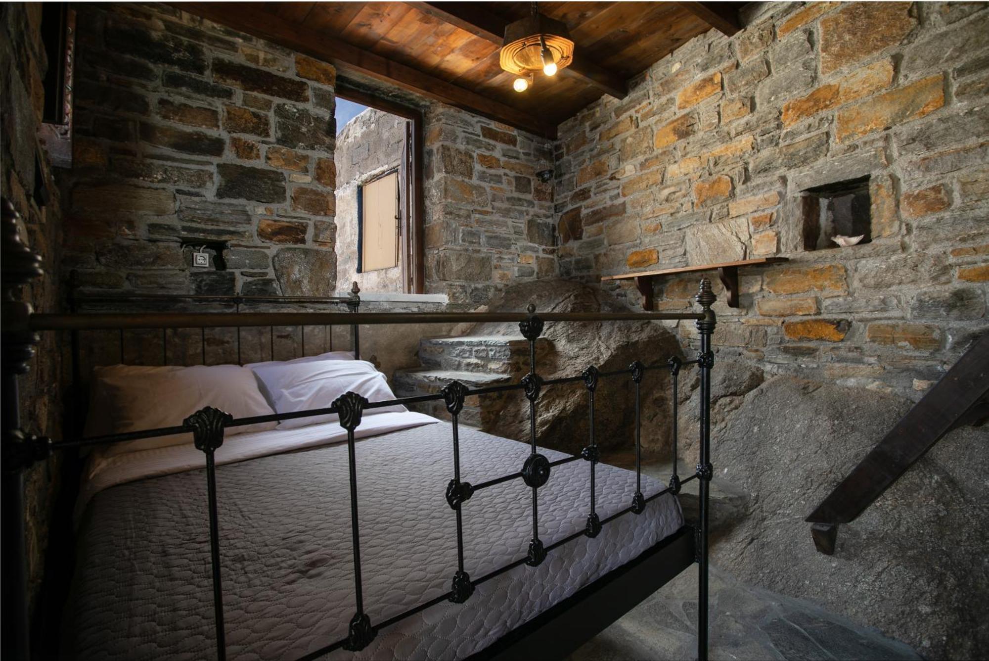 Glinado Naxos Themed House "Castle Halaros" View 17Th Century 빌라 외부 사진