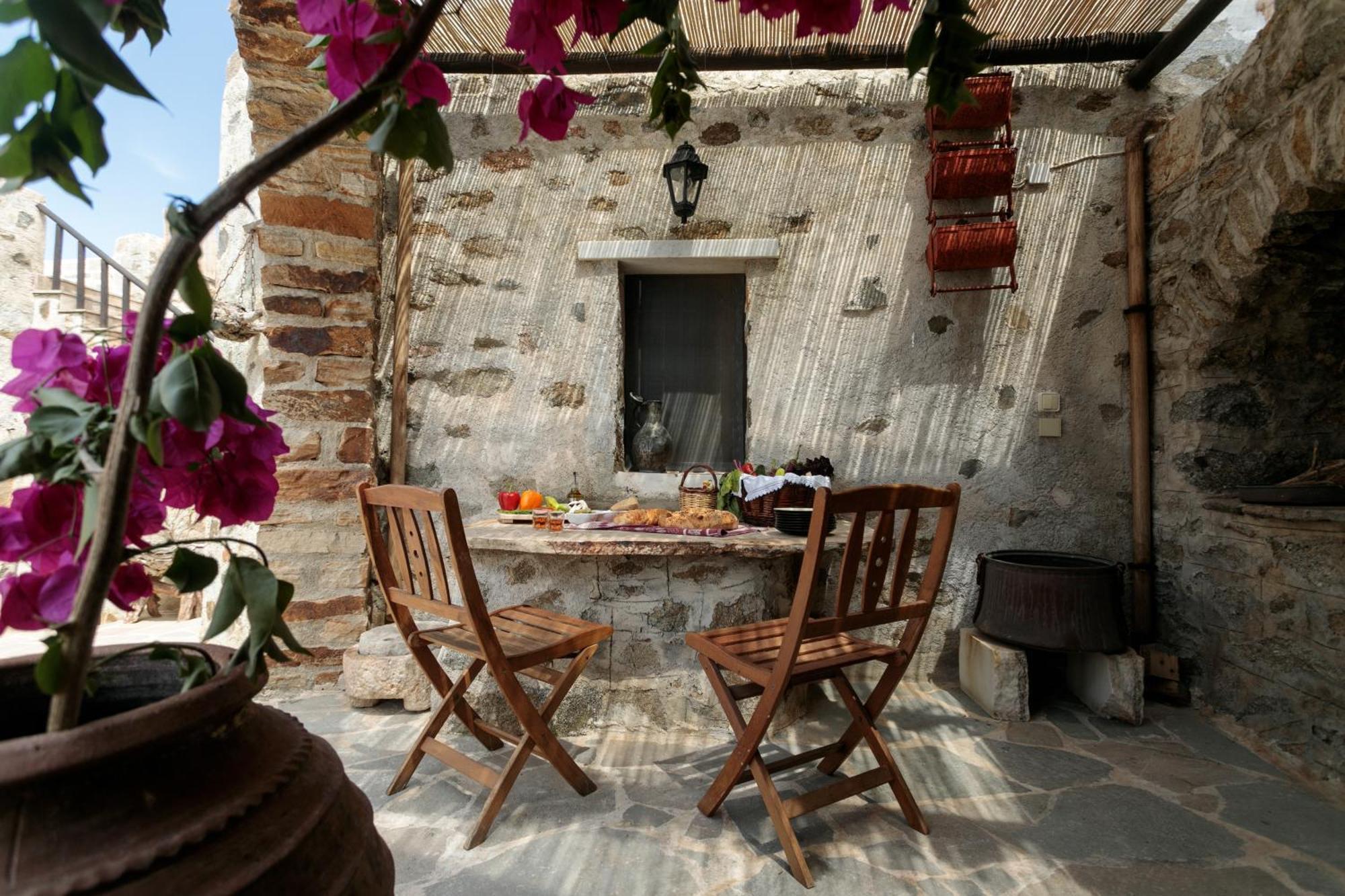 Glinado Naxos Themed House "Castle Halaros" View 17Th Century 빌라 외부 사진